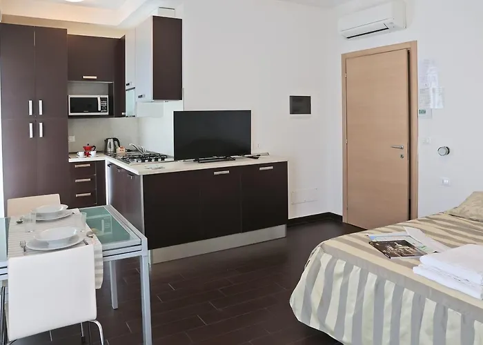 Aurora Centro بيت للعطل ريميني