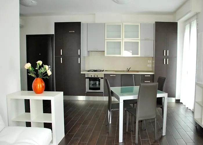 Aurora Centro بيت للعطل ريميني