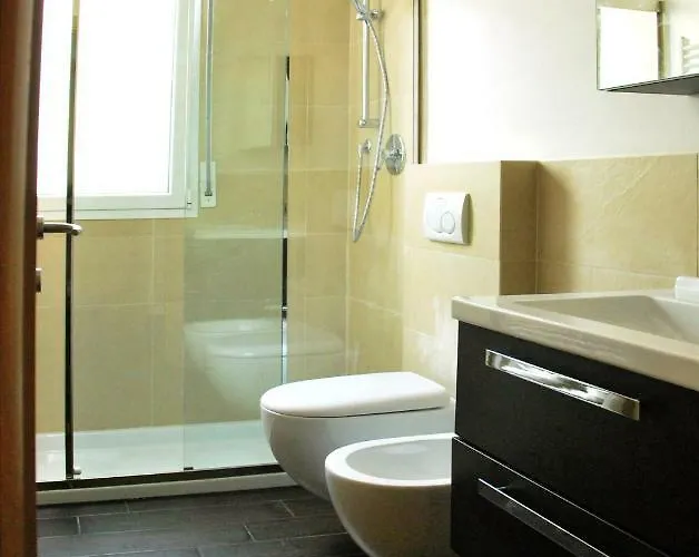 Aurora Centro * ريميني