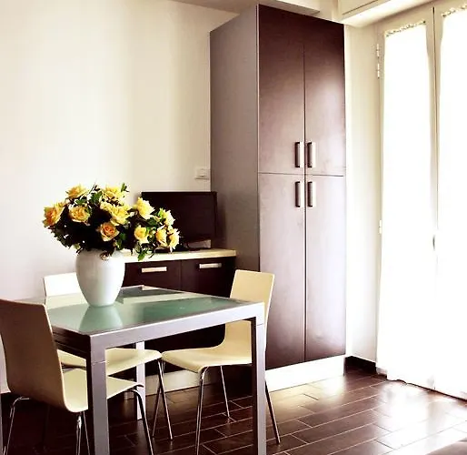 Aurora Centro Nyaraló *